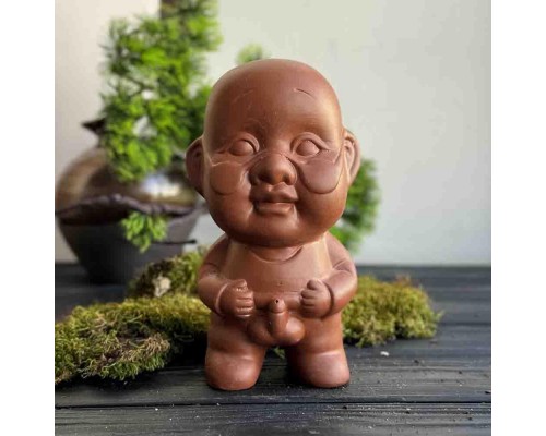 Чайная фигурка из глины Писающий мальчик для чайной церемонии, чабани и декора чайного пространства