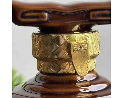 Традиційна китайська пляшка для подачі міцного алкоголю 500мл